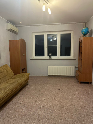 Сдам двухкомнатную (2-комн.) квартиру, Артезианская ул, 8, Краснодар г