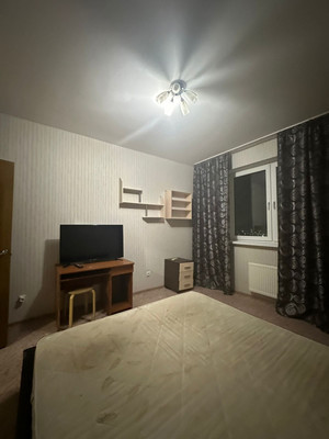 Сдам двухкомнатную (2-комн.) квартиру, Артезианская ул, 8, Краснодар г