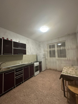 Сдам двухкомнатную (2-комн.) квартиру, Артезианская ул, 8, Краснодар г