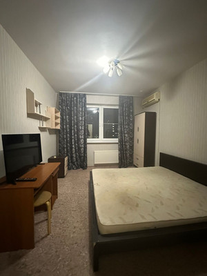 Сдам двухкомнатную (2-комн.) квартиру, Артезианская ул, 8, Краснодар г