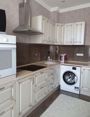 Продам двухкомнатную (2-комн.) квартиру, Чистопольская ул, 86/10, Казань г