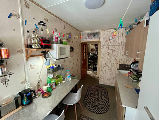 Продам трехкомнатную (3-комн.) квартиру, им. Тургенева ул, 144, Краснодар г