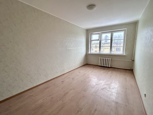 Продам трехкомнатную (3-комн.) квартиру, Лесной пр-кт, 37Дк4, Санкт-Петербург г