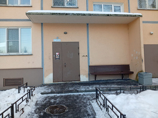 Продам двухкомнатную (2-комн.) квартиру, Маршала Блюхера пр-кт, 57Ак1, Санкт-Петербург г