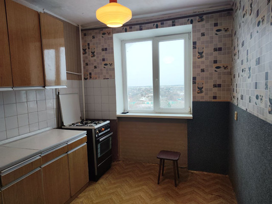 Продам двухкомнатную (2-комн.) квартиру, Симферопольская ул, 6, Армянск г