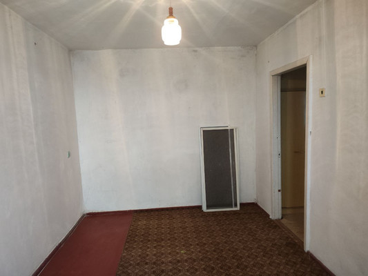 Продам двухкомнатную (2-комн.) квартиру, Симферопольская ул, 6, Армянск г