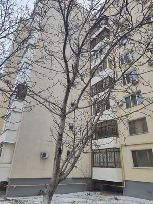 Продам двухкомнатную (2-комн.) квартиру, Симферопольская ул, 6, Армянск г