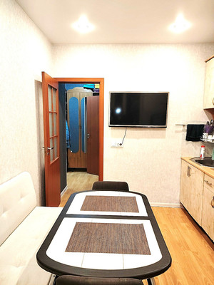 Продам однокомнатную (1-комн.) квартиру, Орджоникидзе ул, 40, Сыктывкар г