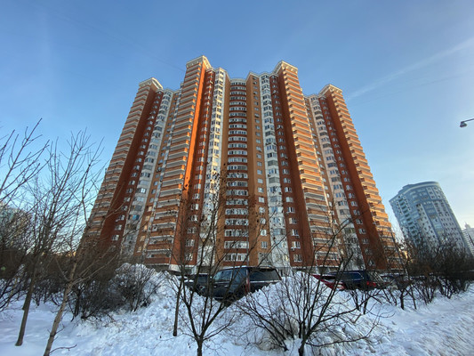 Продам двухкомнатную (2-комн.) квартиру, Красногорский б-р, 10, Красногорск г