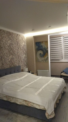 Продам двухкомнатную (2-комн.) квартиру, Парковая ул, 1к1, Белоглинка с