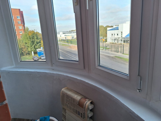 Продам трехкомнатную (3-комн.) квартиру, Генерала Кныша ул, 15, Гатчина г