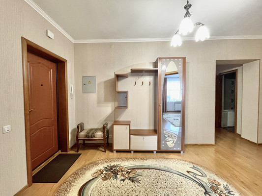 Продам двухкомнатную (2-комн.) квартиру, Мира ул, 52, Ханты-Мансийск г