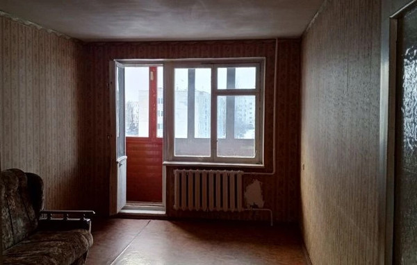 Продам трехкомнатную (3-комн.) квартиру, Школьная ул, 4, Малое Верево д