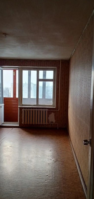 Продам трехкомнатную (3-комн.) квартиру, Школьная ул, 4, Малое Верево д