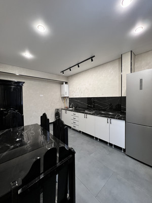 Продам двухкомнатную (2-комн.) квартиру, Кабардинская ул, 75, Нальчик г