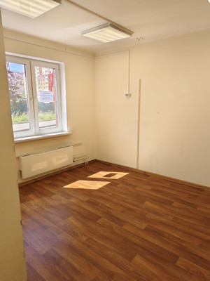 Продам торговое помещение 122 м2, Баулинская (Новые Островцы мкр) ул, 13, Островцы д