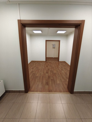 Продам торговое помещение 122 м2, Баулинская (Новые Островцы мкр) ул, 13, Островцы д