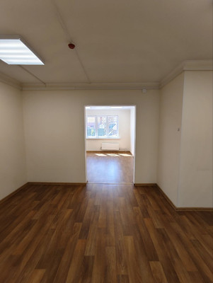 Продам торговое помещение 122 м2, Баулинская (Новые Островцы мкр) ул, 13, Островцы д