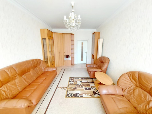 Продам двухкомнатную (2-комн.) квартиру, Академика Комарова ул, 18, Москва г