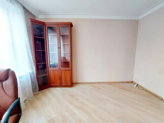 Продам двухкомнатную (2-комн.) квартиру, Академика Комарова ул, 18, Москва г