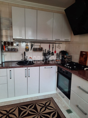 Продам трехкомнатную (3-комн.) квартиру, Ленина ул, 252, Горячий Ключ г