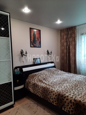 Продам трехкомнатную (3-комн.) квартиру, Ленина ул, 252, Горячий Ключ г