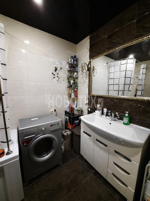 Продам трехкомнатную (3-комн.) квартиру, Ленина ул, 252, Горячий Ключ г