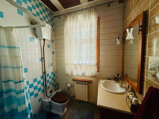 Продам дом, 5-я Линия ул, 33, Пермь г, 0 км от города