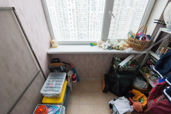 Продам трехкомнатную (3-комн.) квартиру, Жмайлова ул, 4кг, Ростов-на-Дону г