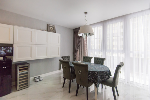 Продам трехкомнатную (3-комн.) квартиру, Чехова пр-кт, 63, Ростов-на-Дону г