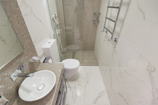 Продам трехкомнатную (3-комн.) квартиру, Чехова пр-кт, 63, Ростов-на-Дону г