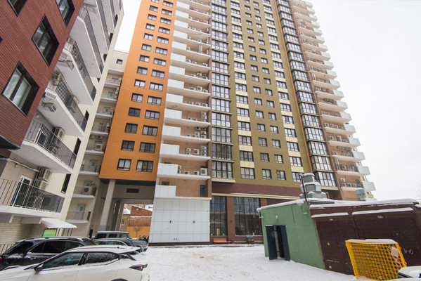 Продам трехкомнатную (3-комн.) квартиру, Чехова пр-кт, 63, Ростов-на-Дону г