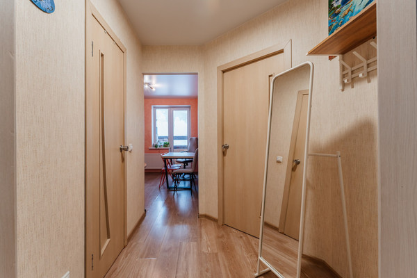 Продам однокомнатную (1-комн.) квартиру, Шоссе в Лаврики ул, 59к2, Мурино п