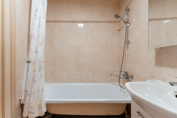 Продам однокомнатную (1-комн.) квартиру, Шоссе в Лаврики ул, 59к2, Мурино п