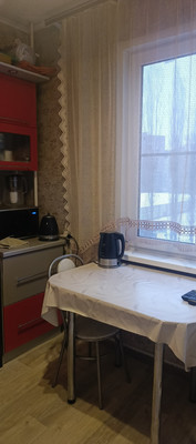 Продам 3-комн. в 4-комн. квартире, Хользунова ул, 112, Воронеж г