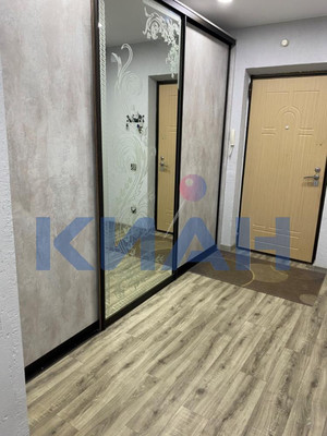 Продам двухкомнатную (2-комн.) квартиру, Калинина ул, 183, Красноярск г