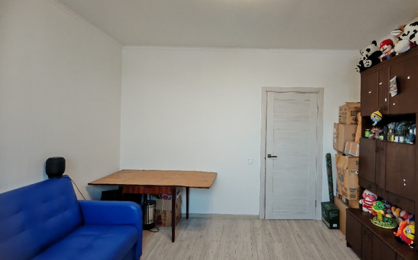 Продам трехкомнатную (3-комн.) квартиру, 3-й Новомихалковский проезд, 8/1, Москва г