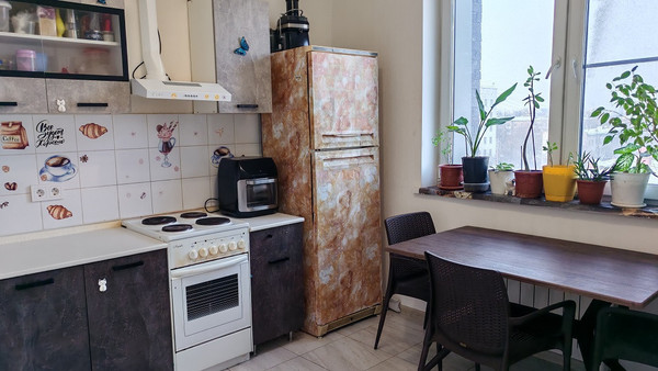 Продам трехкомнатную (3-комн.) квартиру, 3-й Новомихалковский проезд, 8/1, Москва г