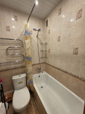 Продам однокомнатную (1-комн.) квартиру, Воронцовский б-р, 17, Мурино п