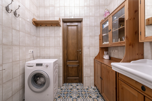 Продам двухкомнатную (2-комн.) квартиру, Новорогожская ул, 40, Москва г