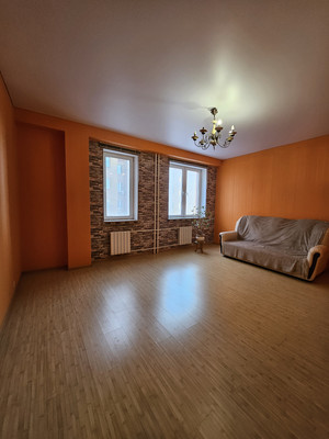 Продам двухкомнатную (2-комн.) квартиру, Чистопольская ул, 16/15, Казань г