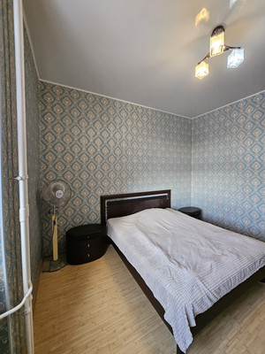 Продам двухкомнатную (2-комн.) квартиру, Чистопольская ул, 16/15, Казань г