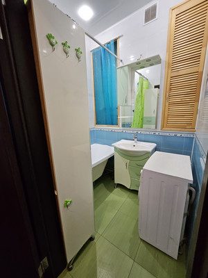 Продам двухкомнатную (2-комн.) квартиру, Чистопольская ул, 16/15, Казань г