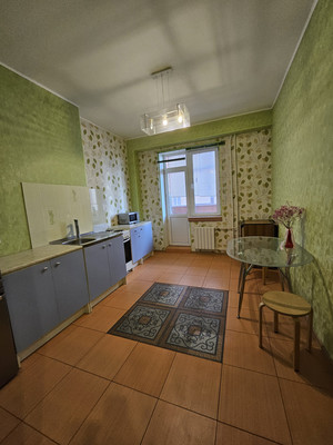 Продам двухкомнатную (2-комн.) квартиру, Чистопольская ул, 16/15, Казань г