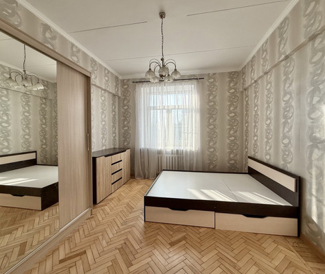 Продам двухкомнатную (2-комн.) квартиру, Рижский проезд, 1/5, Москва г