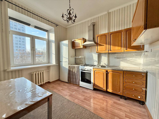 Продам двухкомнатную (2-комн.) квартиру, Рижский проезд, 1/5, Москва г