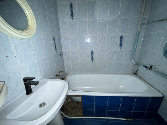 Продам трехкомнатную (3-комн.) квартиру, Шевченко ул, 41, Завет-Ленинский с