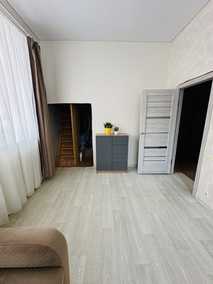 Продам однокомнатную (1-комн.) квартиру, Екатерининская ул, 9, Мурино п