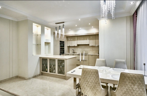 Продам трехкомнатную (3-комн.) квартиру, Маршала Жукова пр-кт, 32к2, Москва г