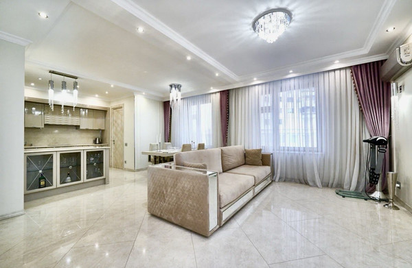 Продам трехкомнатную (3-комн.) квартиру, Маршала Жукова пр-кт, 32к2, Москва г